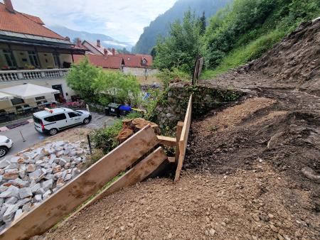 INTERVENCIJA - MALI GRAD  